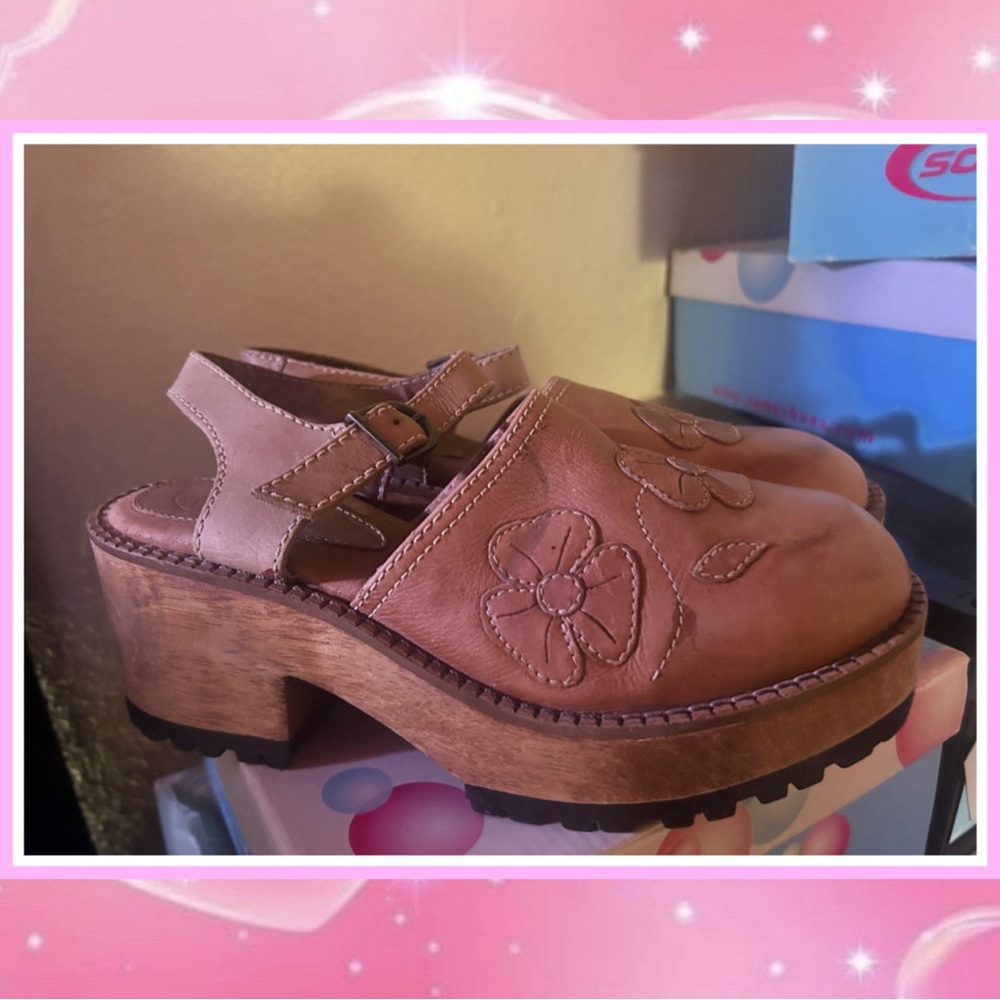 Vintage 90s Chunky Platform Wooden Clogs